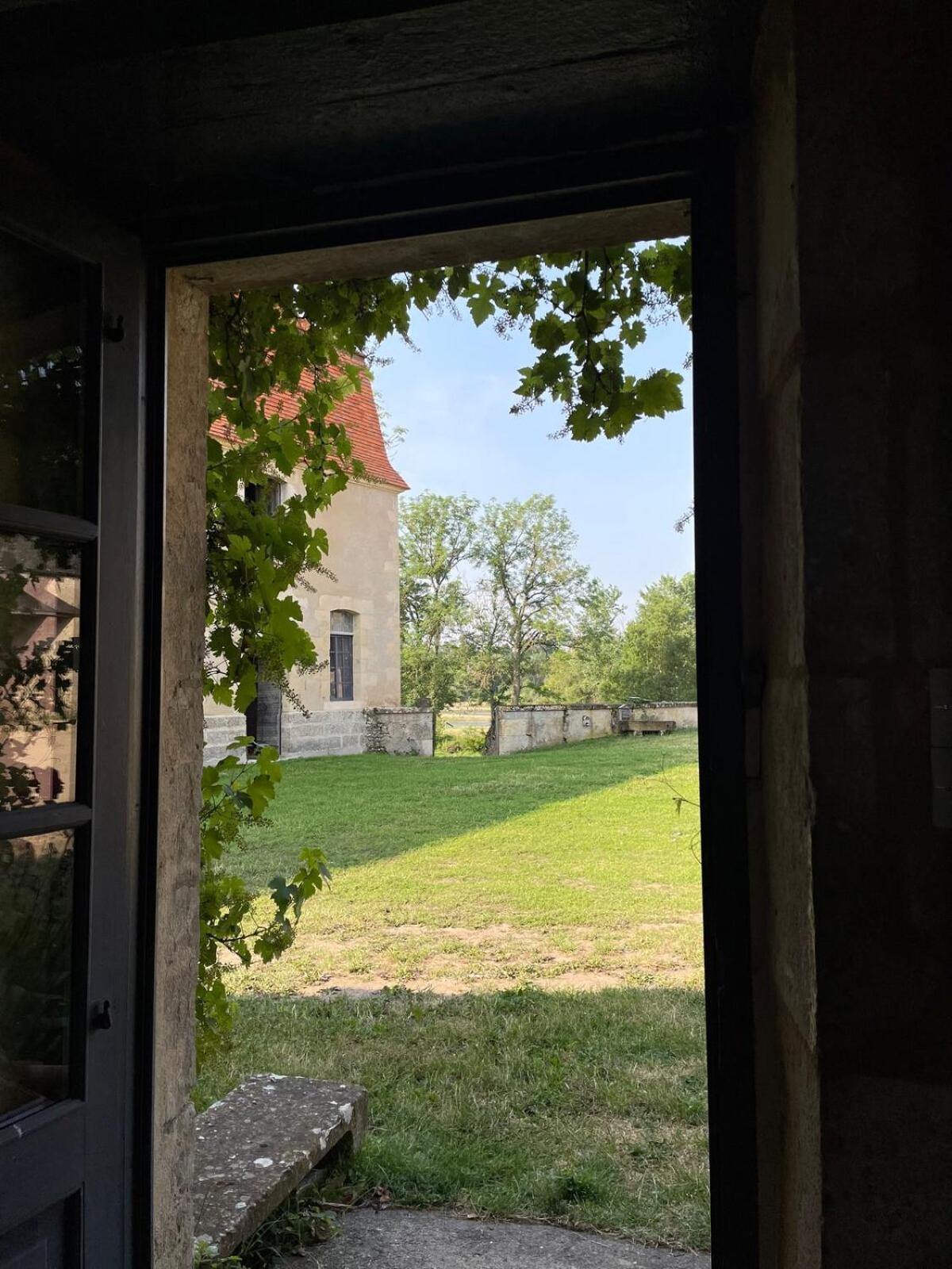 Chateau De Meauce, Gite Du Vigneron Saincaize-Meauce Eksteriør bilde